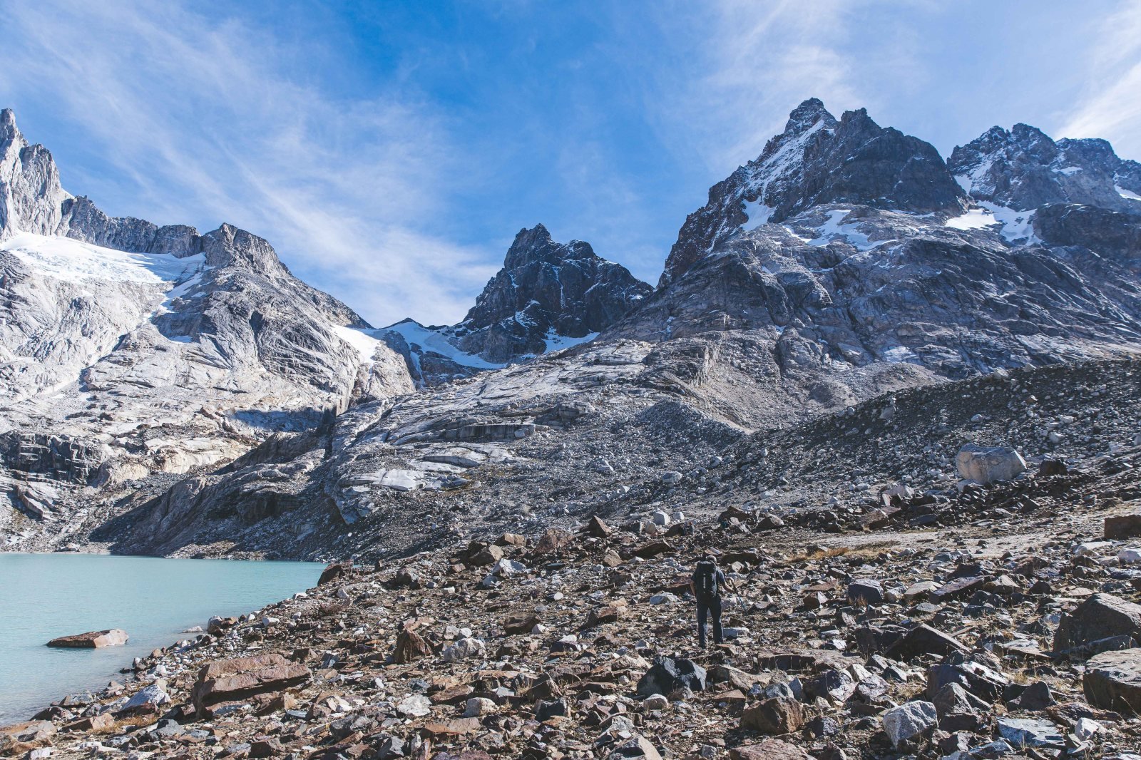 A caminho das torres · Trekking Avellano